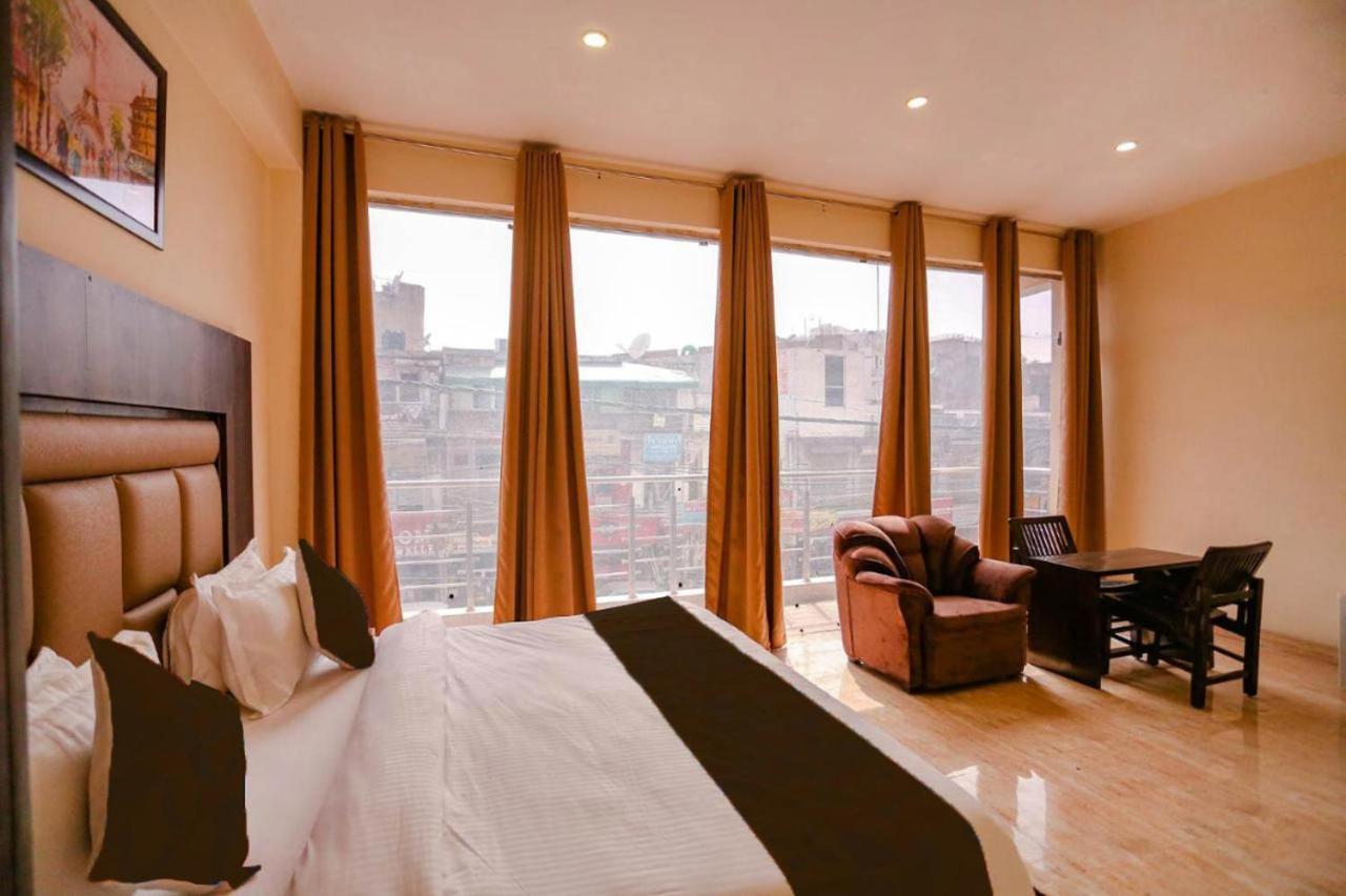 Hotel Swan Suite Near Delhi Airport New Delhi Buitenkant foto