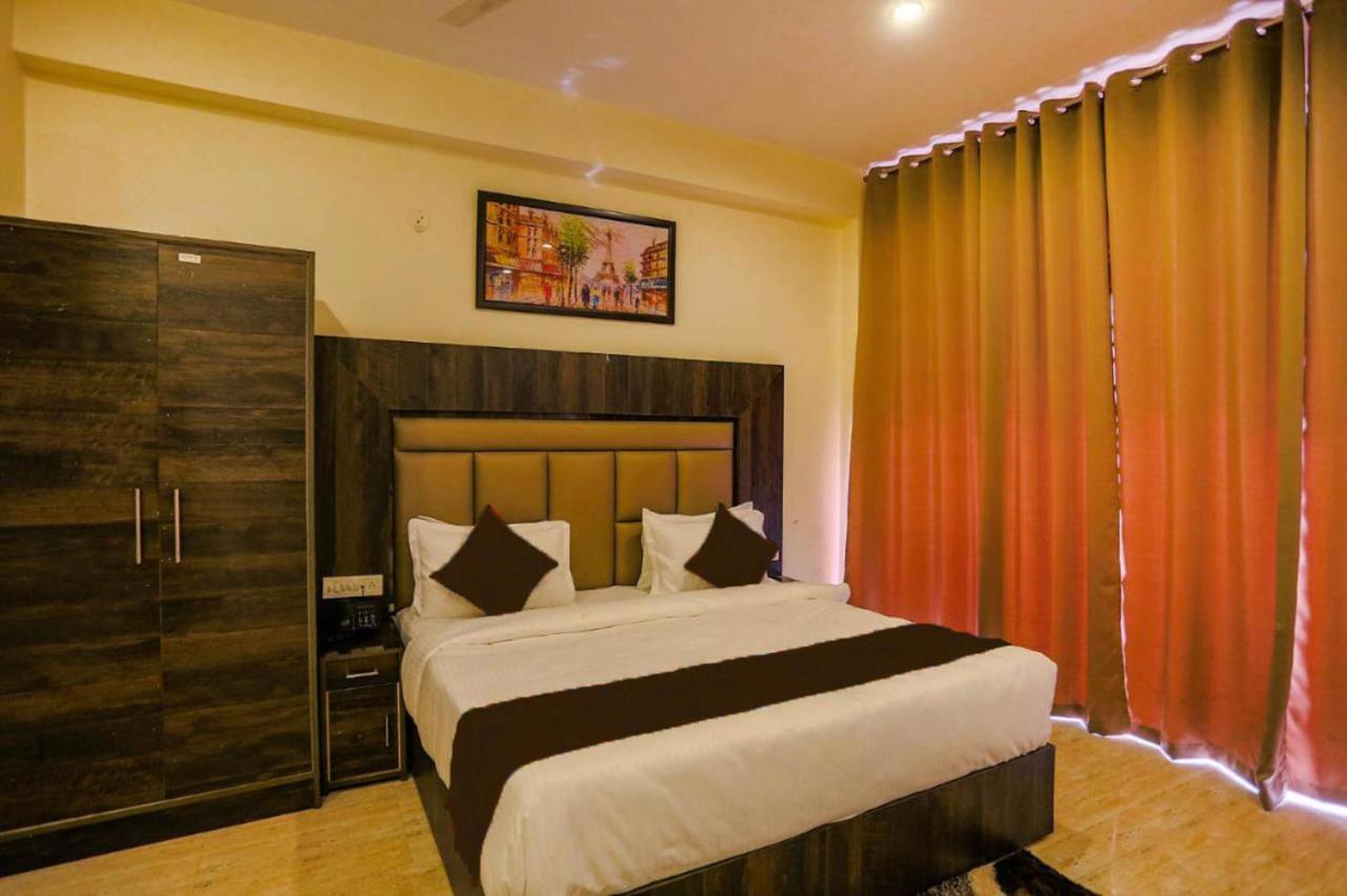 Hotel Swan Suite Near Delhi Airport New Delhi Buitenkant foto