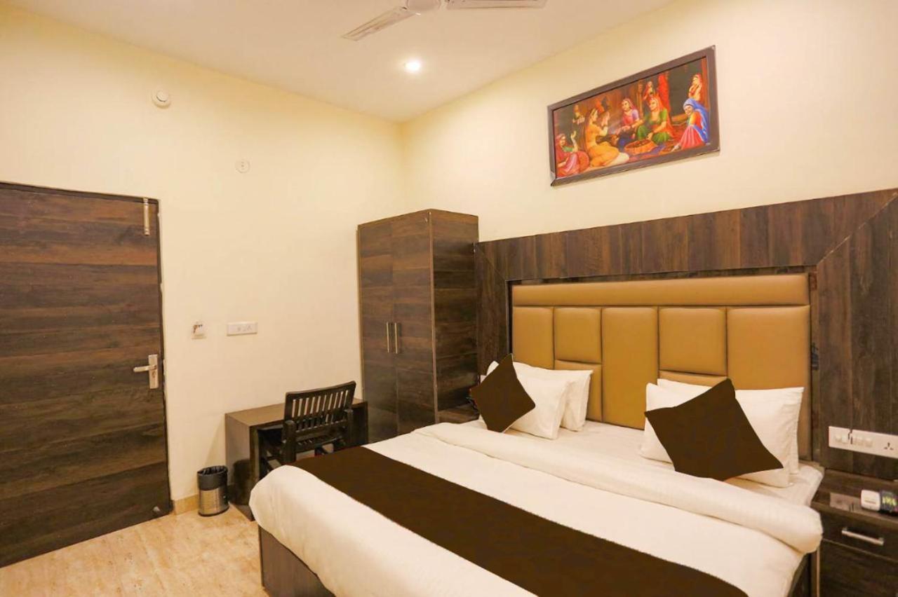 Hotel Swan Suite Near Delhi Airport New Delhi Buitenkant foto