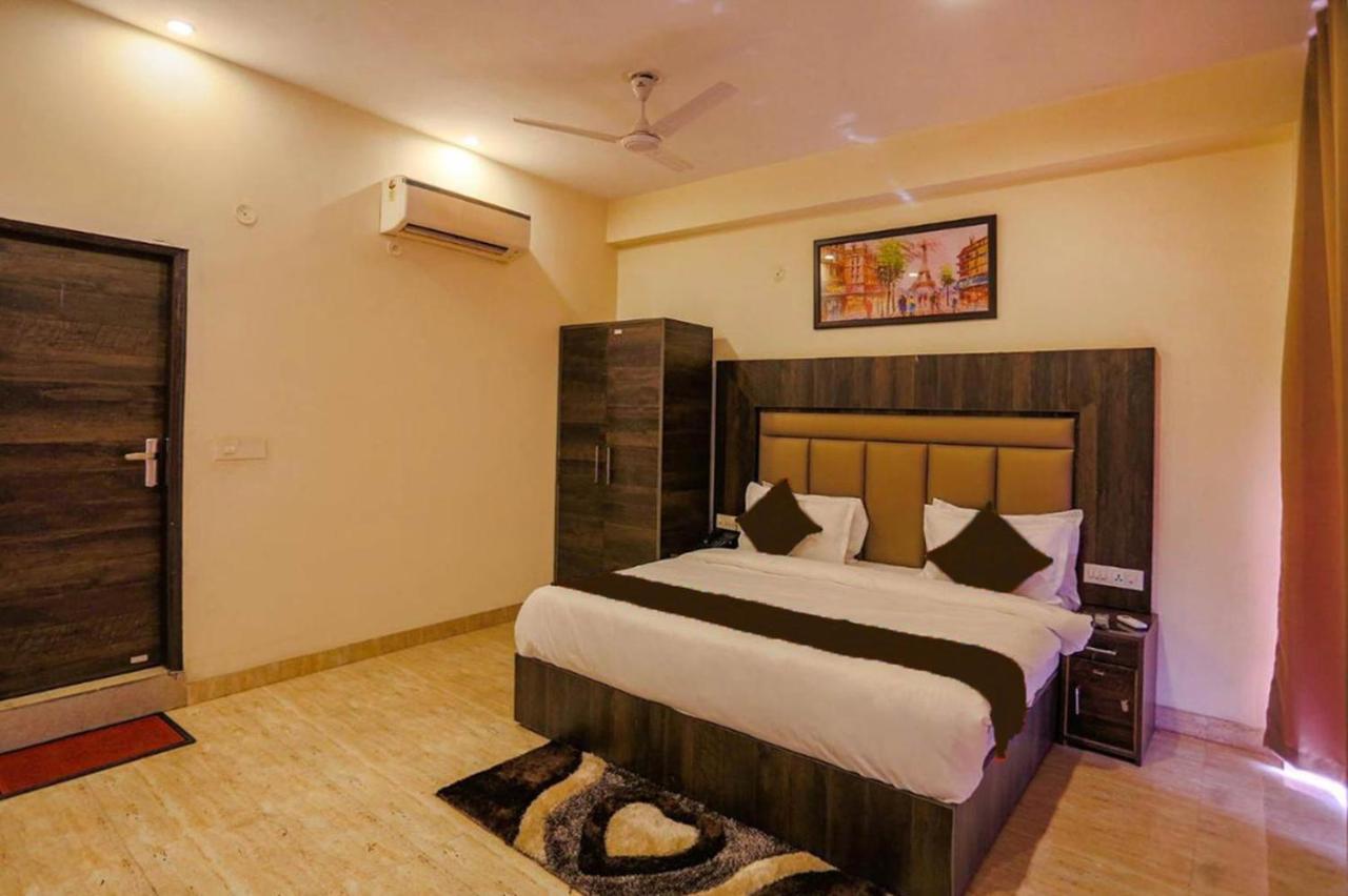 Hotel Swan Suite Near Delhi Airport New Delhi Buitenkant foto