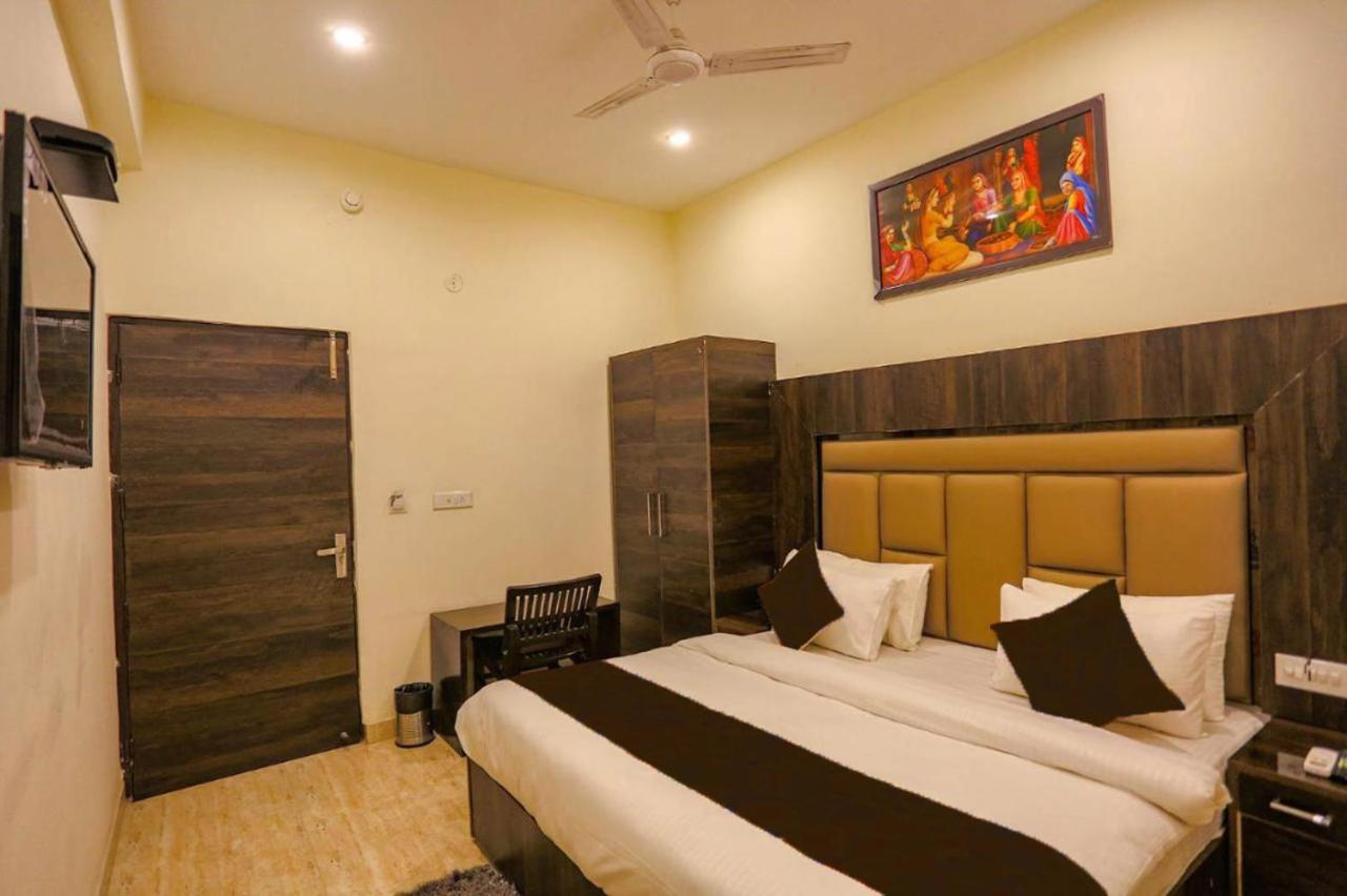 Hotel Swan Suite Near Delhi Airport New Delhi Buitenkant foto