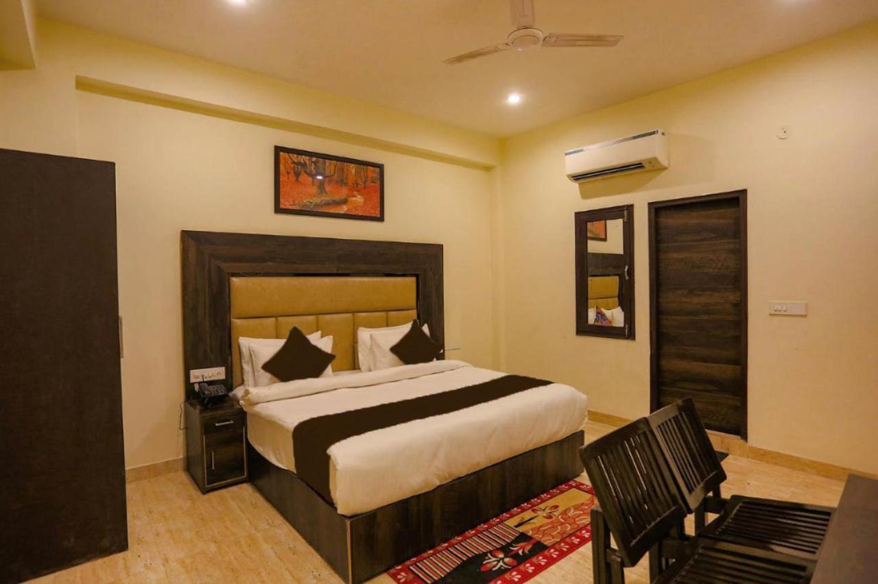 Hotel Swan Suite Near Delhi Airport New Delhi Buitenkant foto